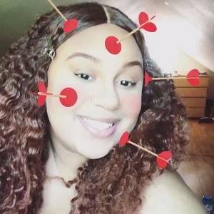 Meet your Posher, Joelle